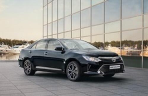 Toyota Camry Exclusive - уже в наличии