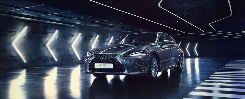 Lexus ES